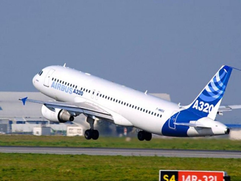 L_5b150287c0945_Airbus_A320.jpg